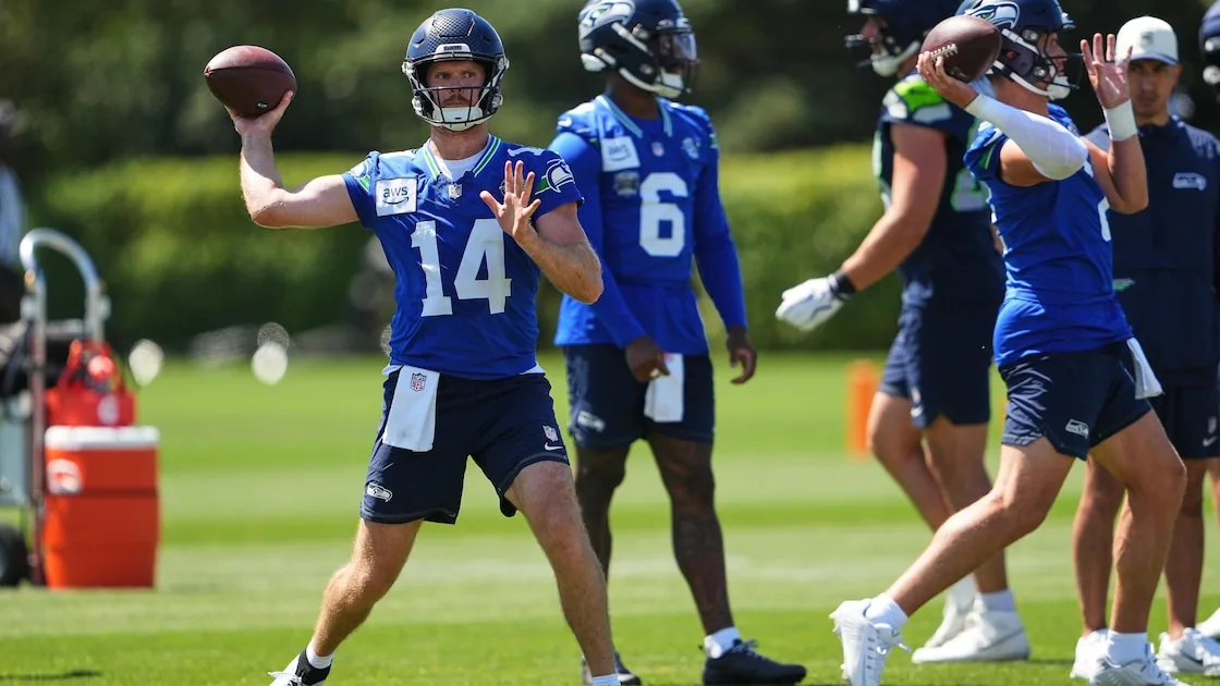 Navy's Blue Angels were the stars of the Seattle Seahawks' first 'Hard Knocks' episode: 'America!' - Fox News