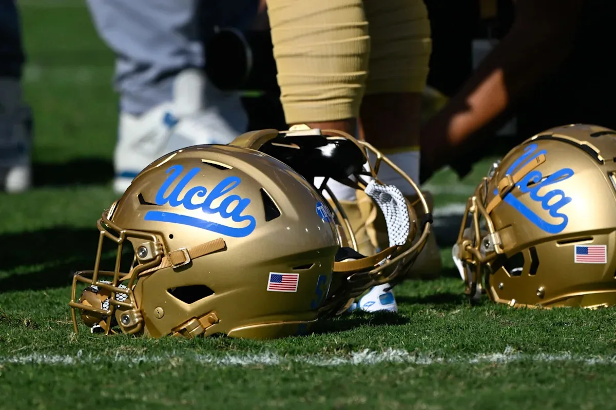 Are the USC and UCLA football programs heading opposite directions? - UCLA Wire